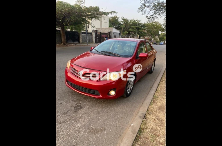 NEATLY USED 2013 TOYOTA COROLLA - 7/7