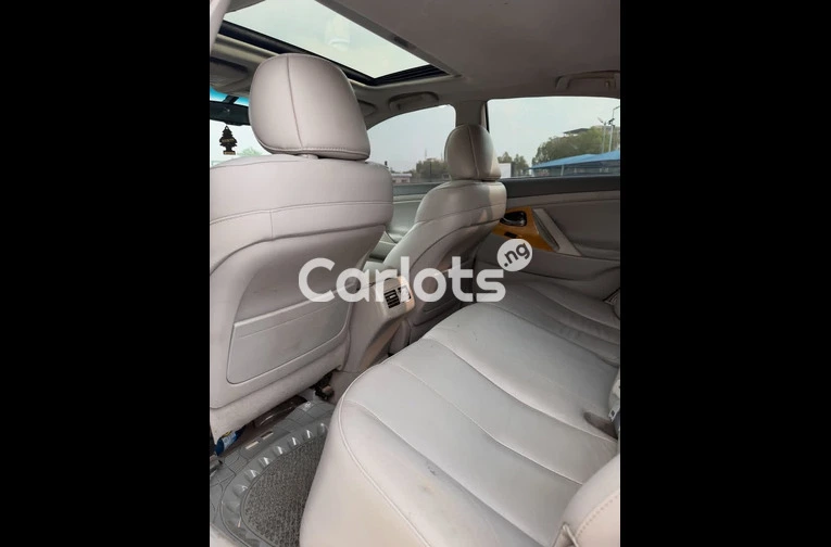 Extremely Clean 2008 Toyota Camry - 3/7