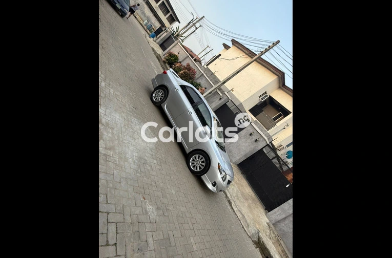 FOREIGN USED 2009 TOYOTA COROLLA SPORT - 5/7