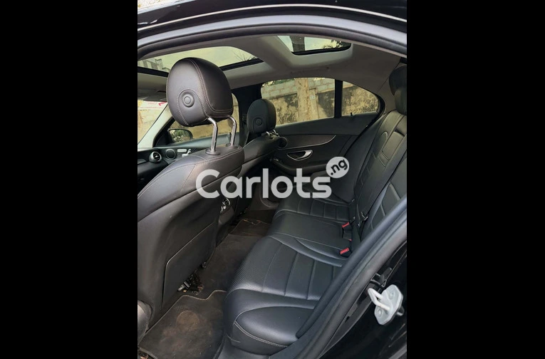 2016 Mercedes-Benz C300 - 4/7