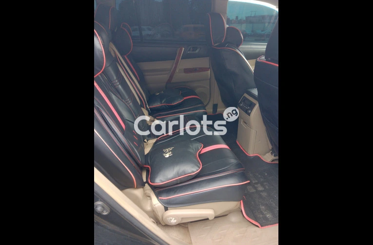 2010 Toyota Highlander Sport - 5/7