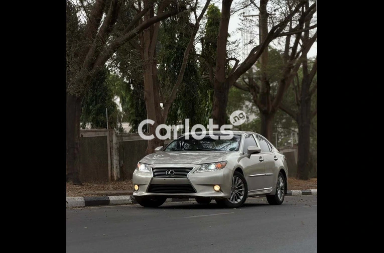 Foreign Used 2013 Lexus ES 350