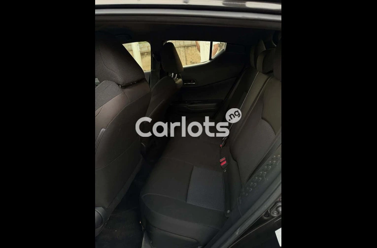 Toyota C-HR 2019 - 5/7