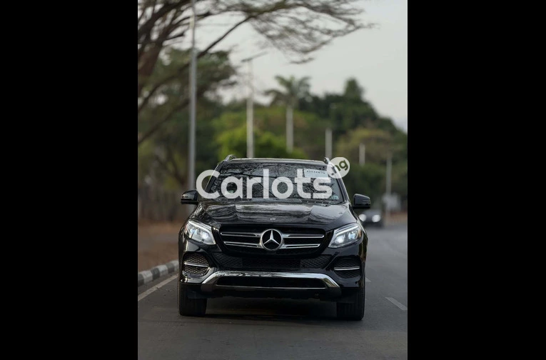 2019 Mercedes GLE400 - 2/7