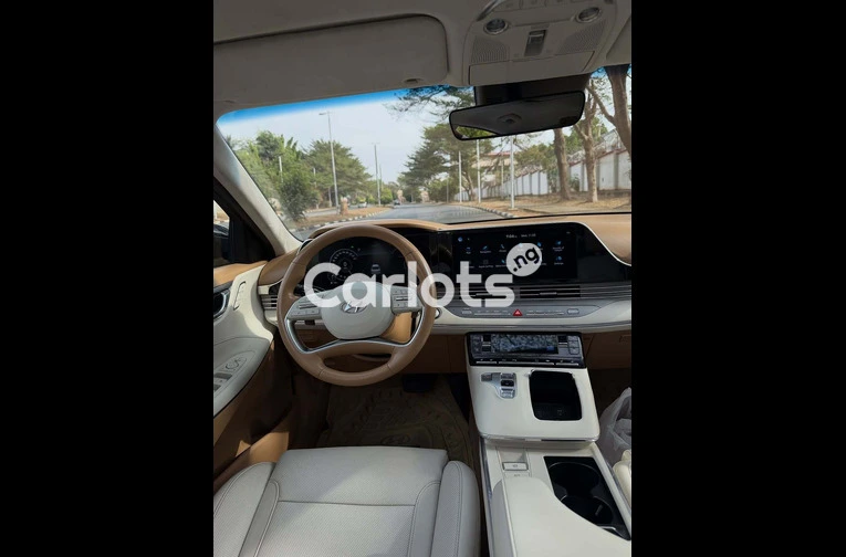 2022 Hyundai Azera - 3/7