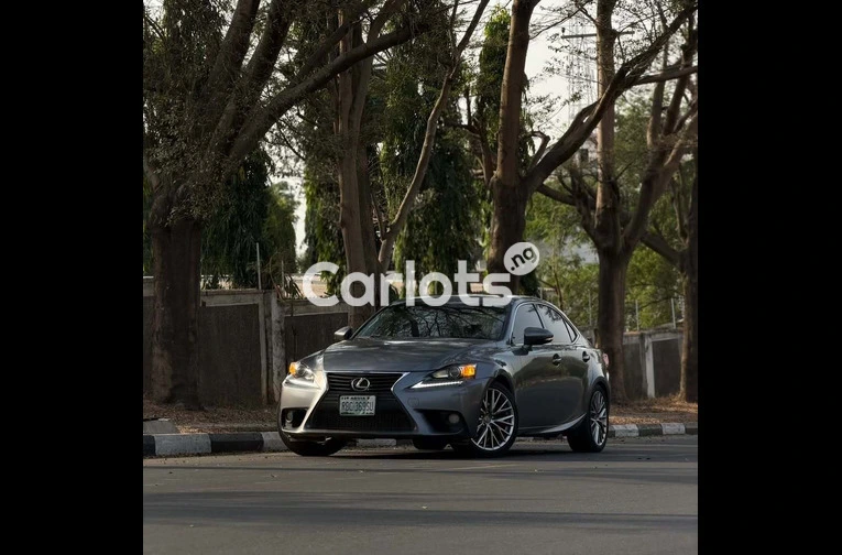 2014 Lexus IS250