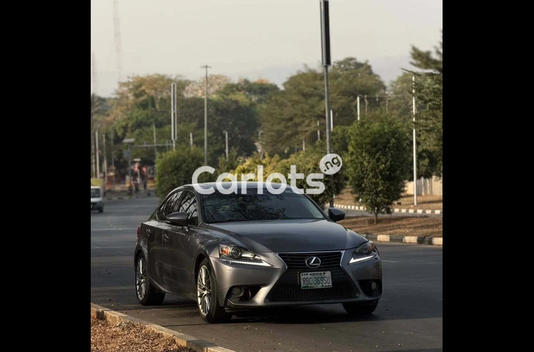 2014 Lexus IS250 - 3/7