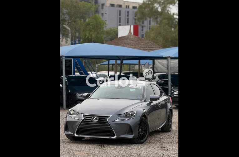 Foreign Used 2018  LEXUS IS300 AWD - 1/6