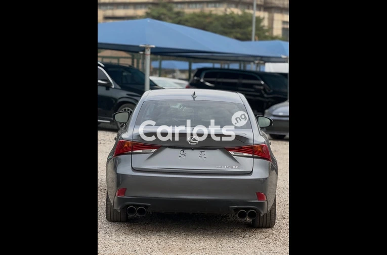 Foreign Used 2018  LEXUS IS300 AWD - 6/6