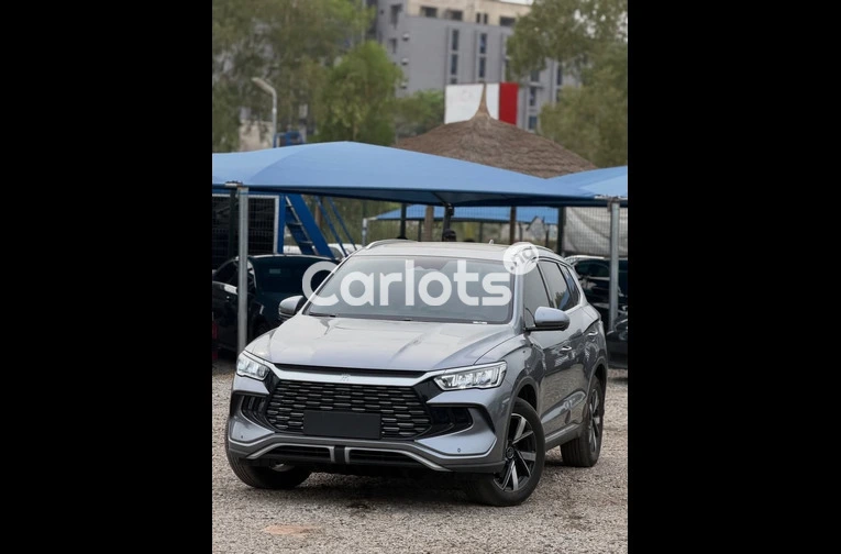 Brand New 2024 BYD Song pro Hybrid