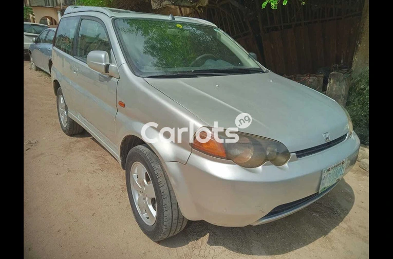 2000 Honda HRV
