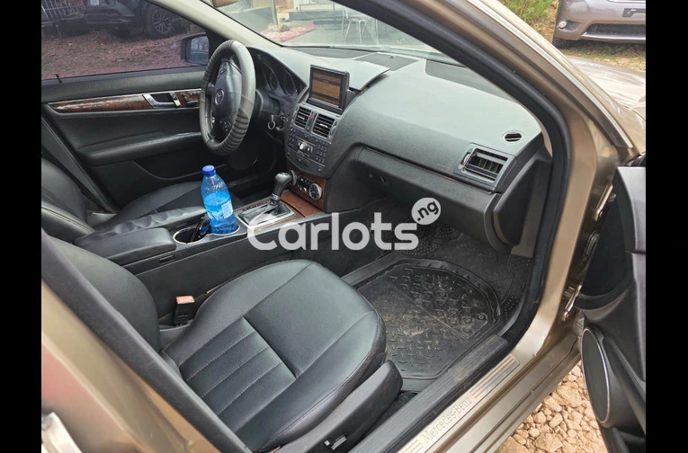 2010 MERCEDES BENZ C300 FOR SALE - 2/6