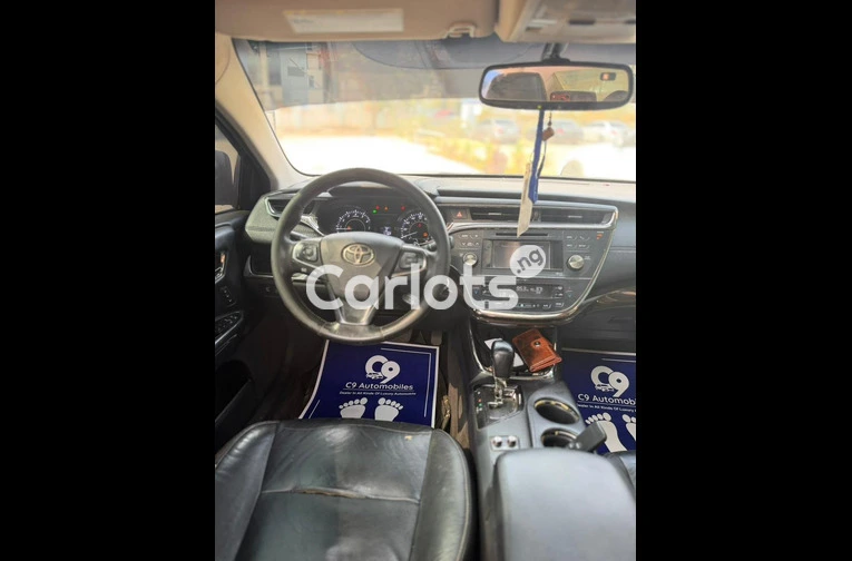 Belgium Standard Toyota Avalon 2015 XLE with Duty - 6/7