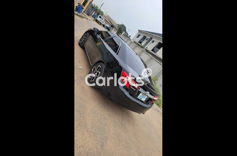 Toyota Camry XLE  2014