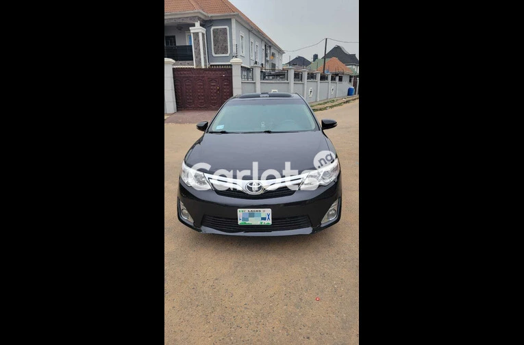 Toyota Camry XLE  2014 - 7/7