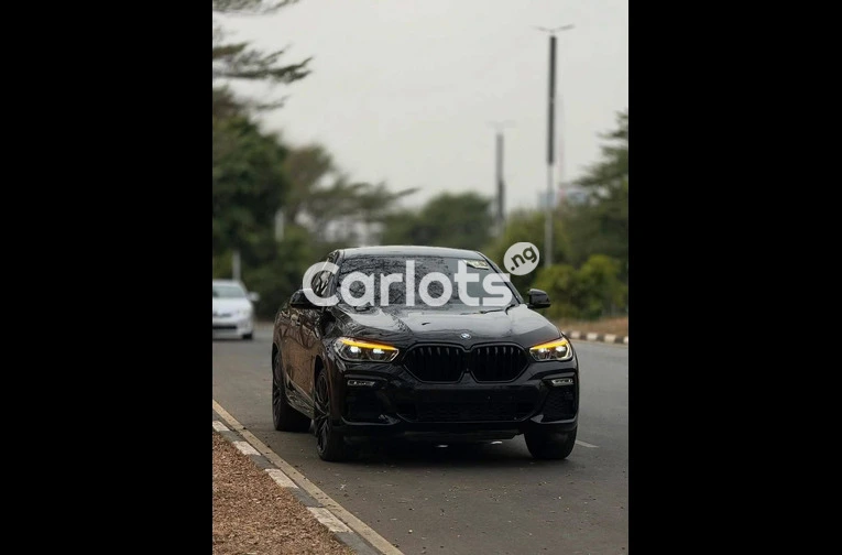 FOREIGN USED 2021 BMW X6 M50i COUPE - 2/7