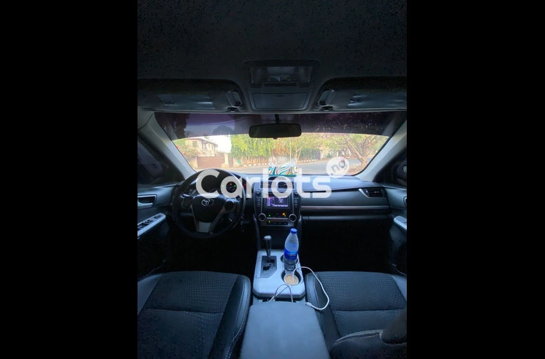 2013 TOYOTA CAMRY - 3/7