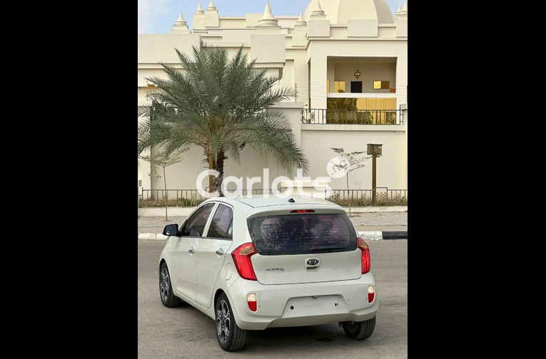 KIA MORNING 2012 - 6/6