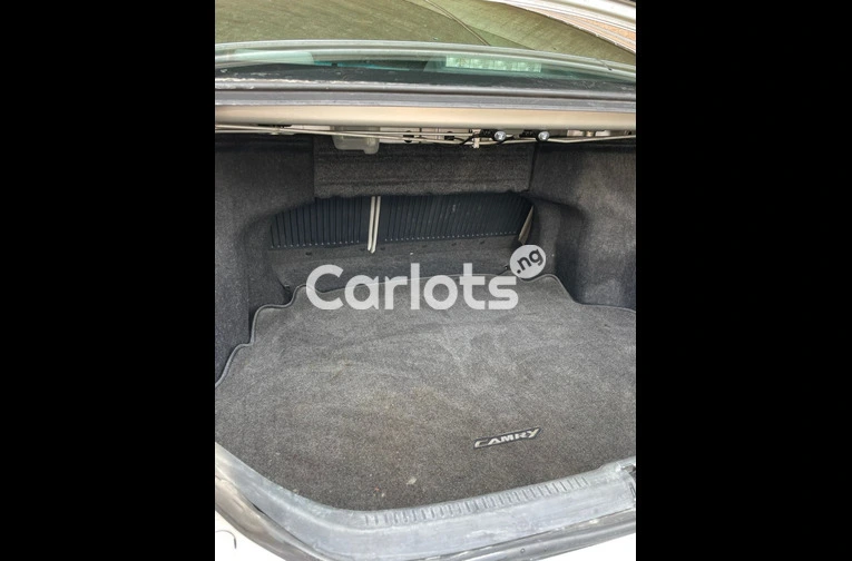 Toyota Camry 2013 - 6/6