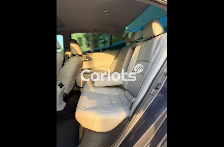 Foreign used Honda Accord 2015 V6 full option - 3/7