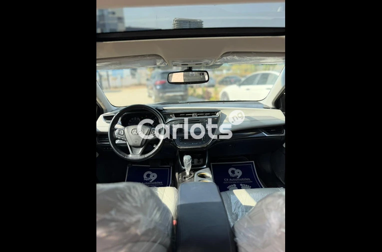 Foreign used 2014 Toyota Avalon XLE model - 2/7