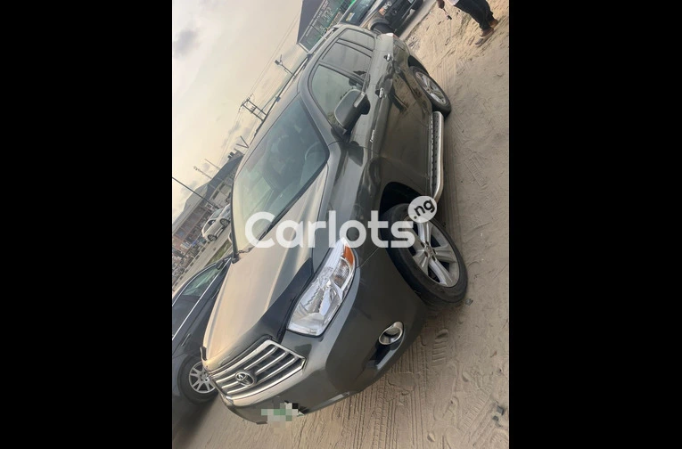 TOKS STANDARD 2010 TOYOTA HIGHLANDER LIMITED - 5/7