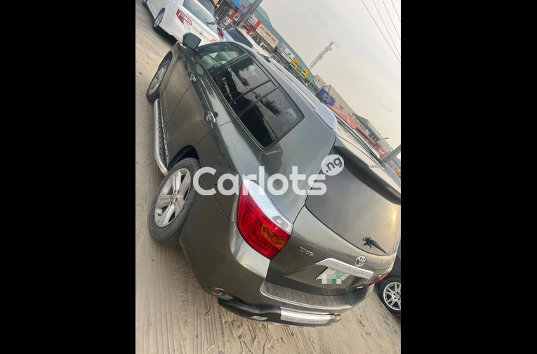TOKS STANDARD 2010 TOYOTA HIGHLANDER LIMITED - 6/7