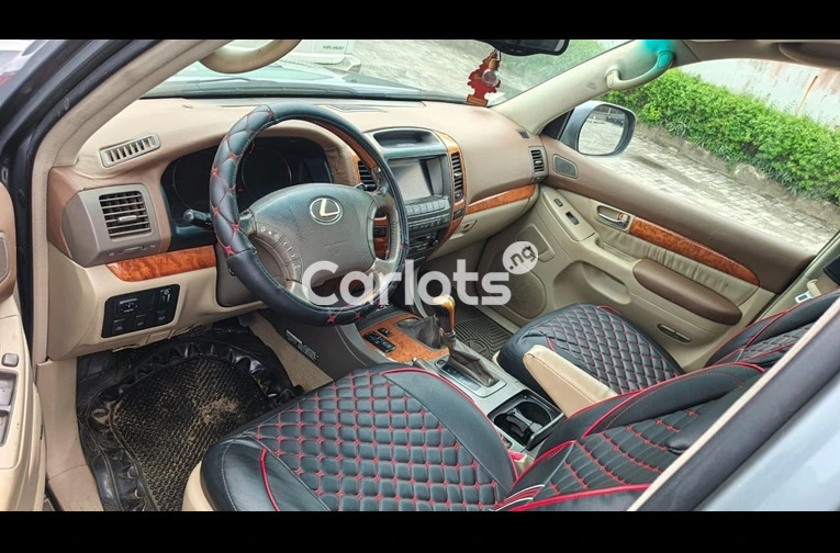 BELGIUM GRADE 2005 LEXUS GX470 FULL OPTION - 2/7