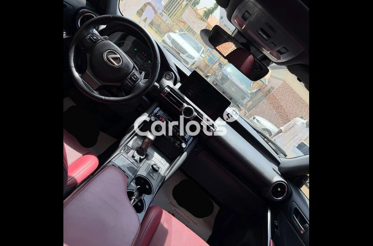 FOREIGN USED 2024 LEXUS IS300 - 5/7