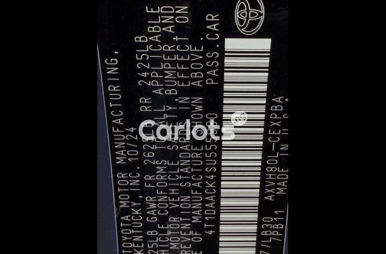 2025 TOYOTA CAMRY XSE - 6/7