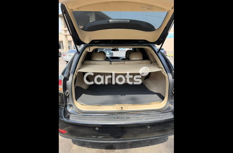 Lexus RX350 2015 Full Option - 6/7