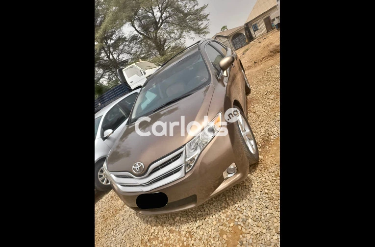 2012 KEYLESS TOYOTA VENZA