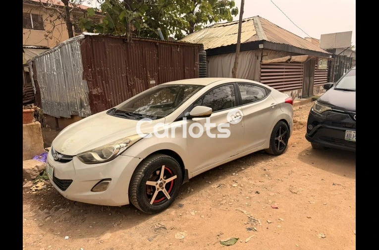 2014 HYUNDAI ELANTRA - 2/6