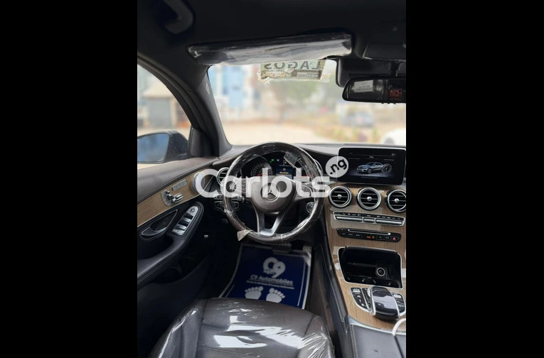 Foreign used Mercedes Benz GLC43 coupe 2018 model - 2/7