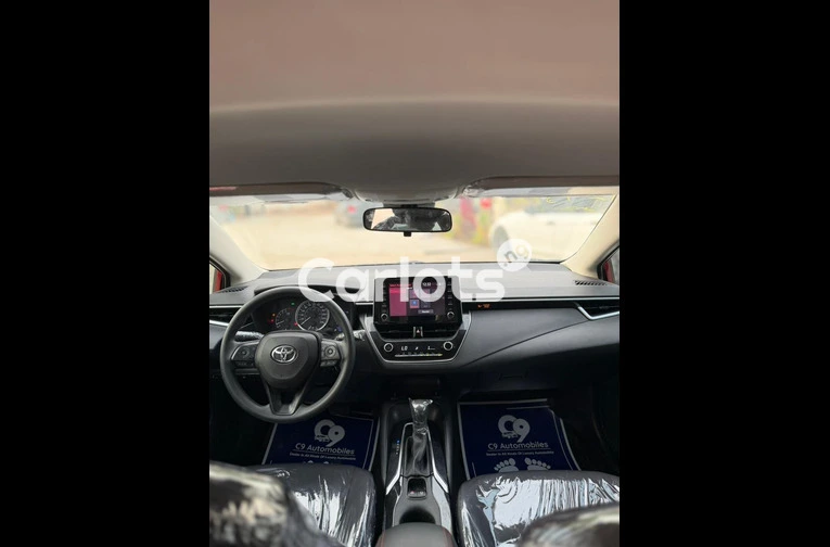 Foreign used Toyota Corolla 2020 model - 6/7