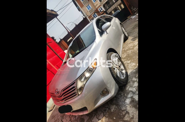 2010 TOYOTA VENZA 4CYL - 1/4