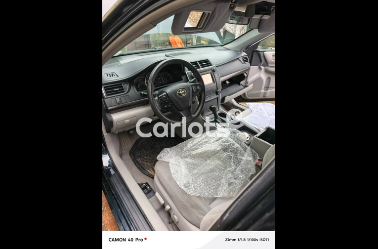 Toyota Camry LE 2015 Run and Drive - 6/6