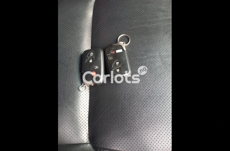 2011 LEXUS GX470 FULL OPTION WITH 360CAMERA - 2/7