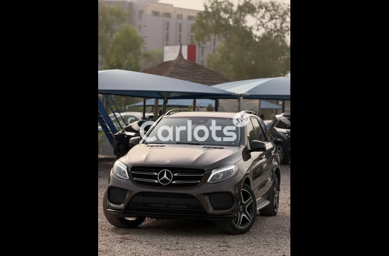 Foreign Used 2017 Mercedes GLE 350