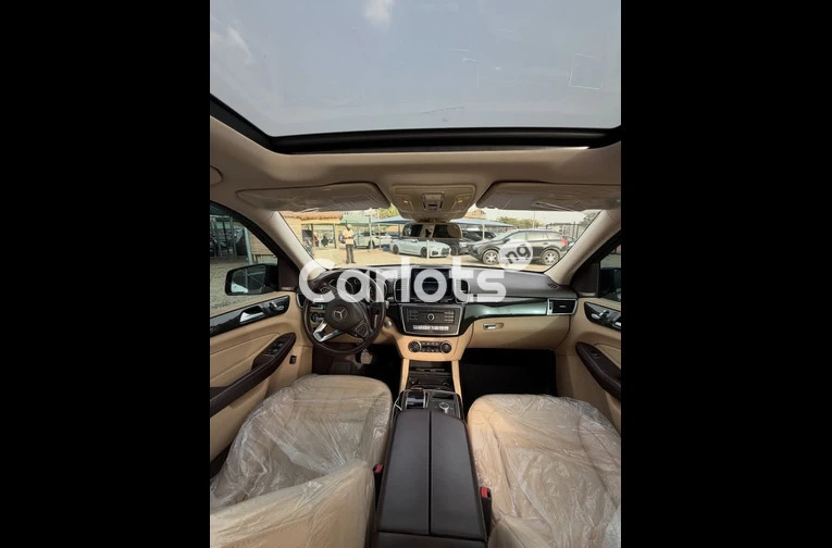 Foreign Used 2017 Mercedes GLE 350 - 2/7