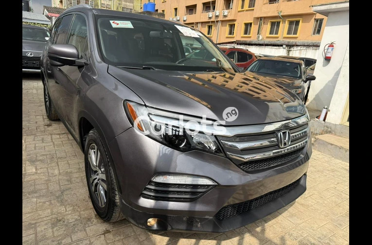 2018 HONDA PILOT - 2/5