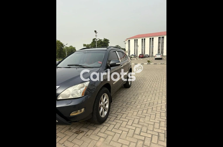 2009 LEXUS RX350 - 2/7
