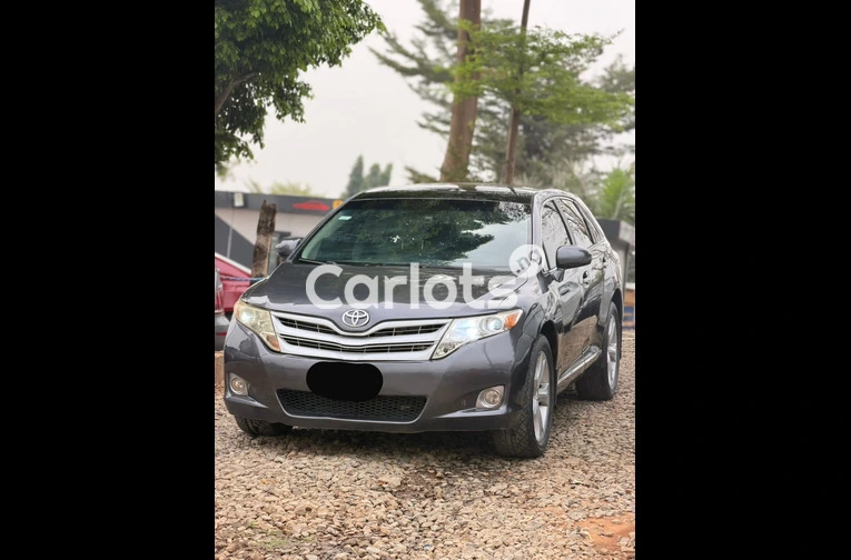 2010 TOYOTA VENZA FULL OPTION - 1/5