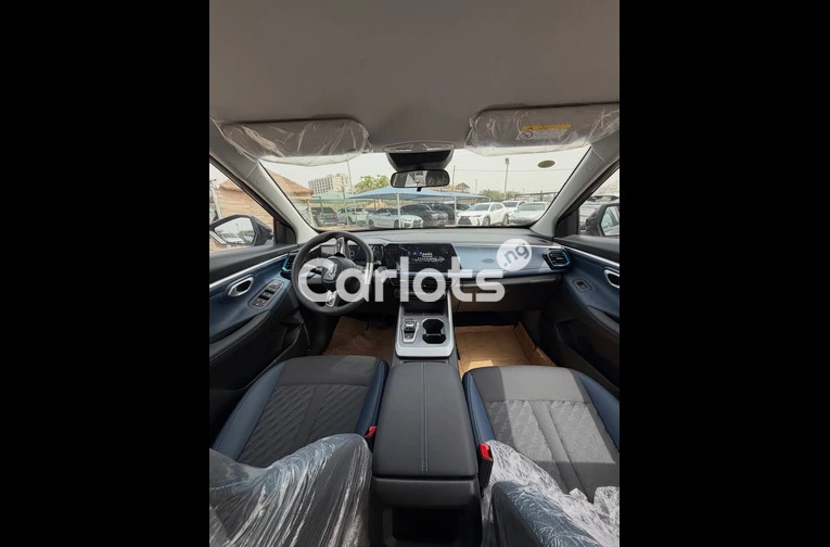 BRAND NEW 2026 GAC GS3 - 2/7