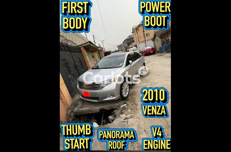 BELGIUM GRADE 2010 TOYOTA VENZA XLE AWD V4 - 1/7