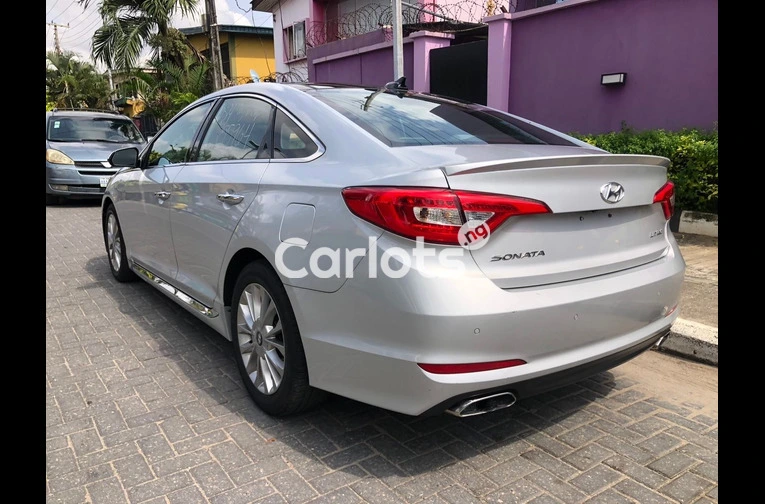 Clean title 2015 Hyundai Sonata Limited - 7/7