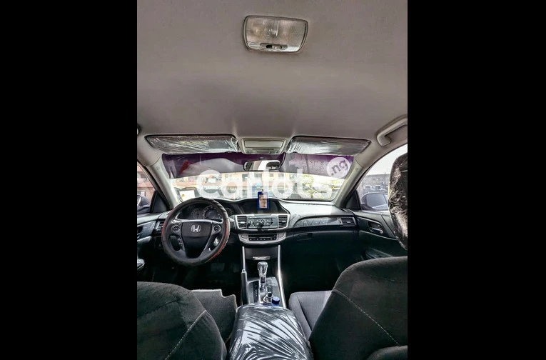 2014 HONDA ACCORD SPORT - 2/4