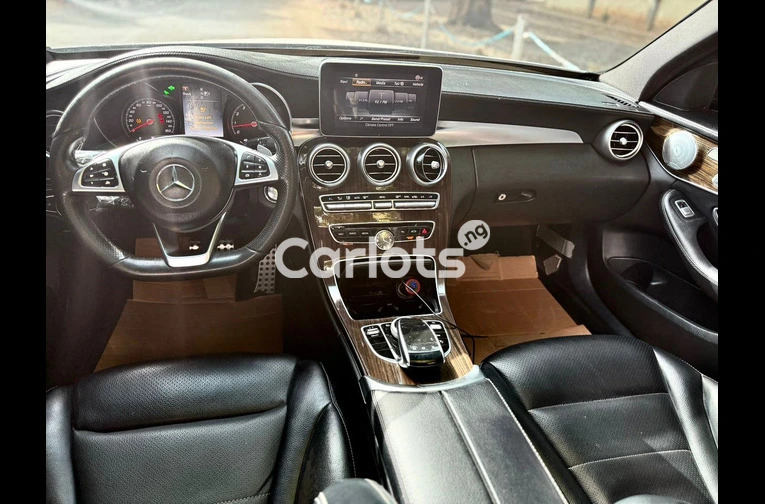 2016 MERCEDES BENZ C400 FULL OPTION AMG TRIM - 4/7