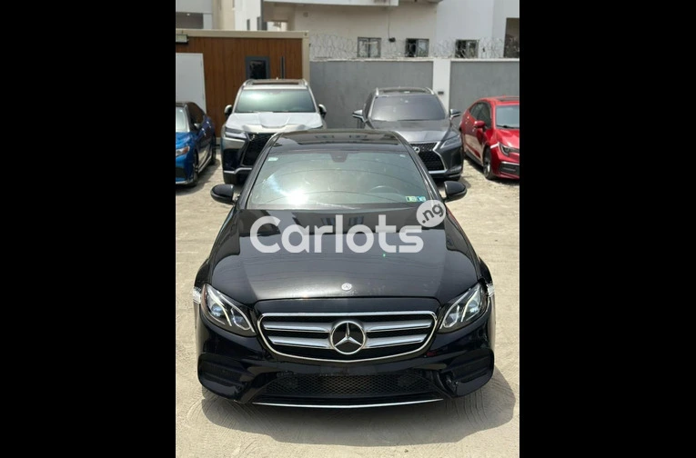 2017 MERCEDES BENZ E300 FULL OPTION