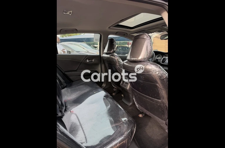 HONDA ACCORD EXL 2016 - 3/7